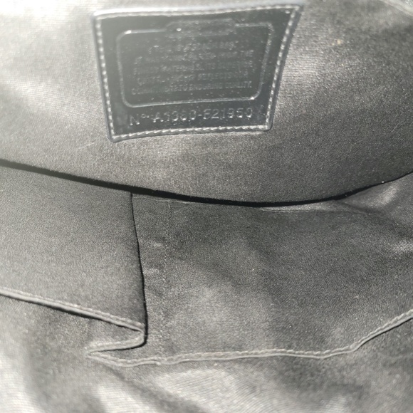 Coach purse - Picture 5 of 5